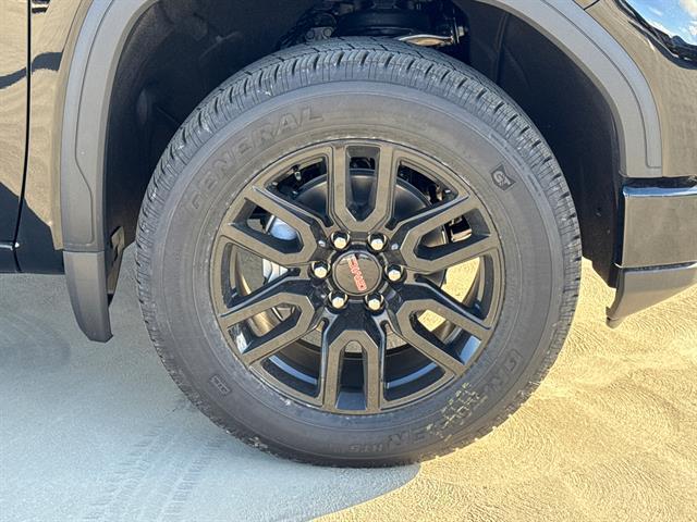new 2025 GMC Sierra 1500 car, priced at $58,039