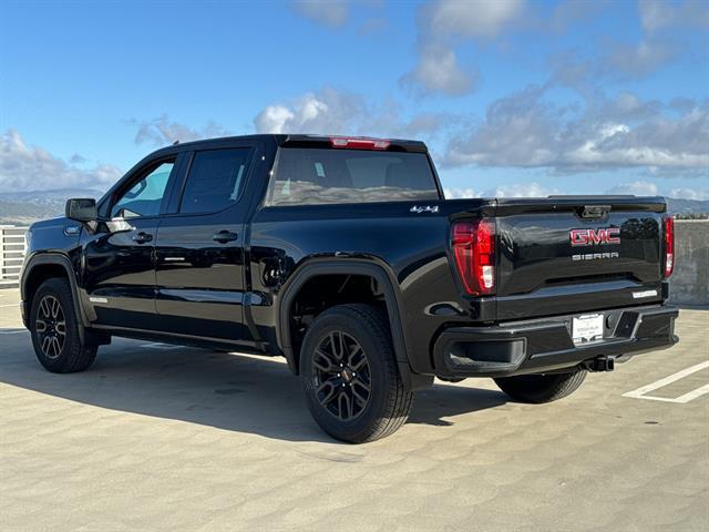 new 2025 GMC Sierra 1500 car, priced at $58,039