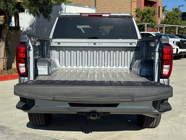 new 2025 GMC Sierra 1500 car, priced at $58,039