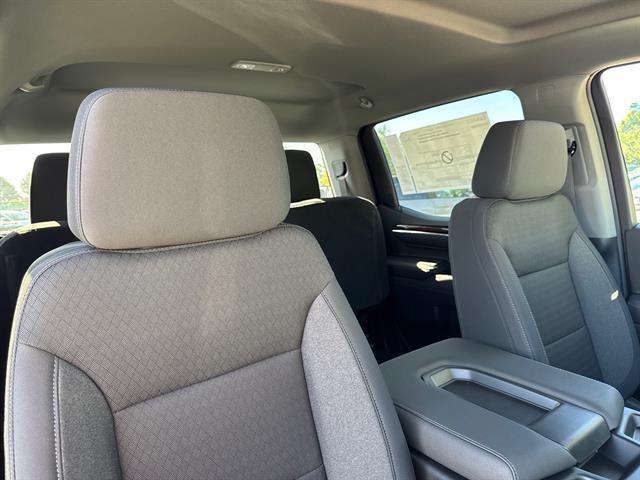 new 2025 GMC Sierra 1500 car, priced at $58,039