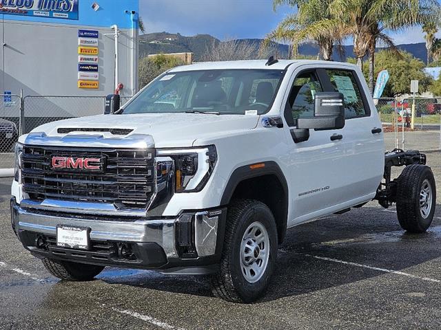 new 2024 GMC Sierra 3500 car, priced at $51,925