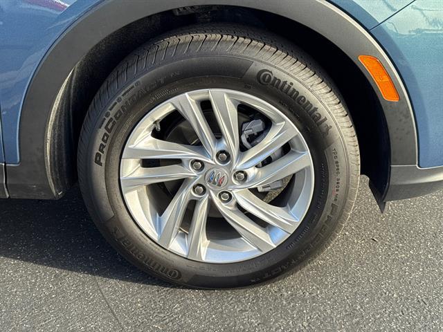 new 2025 Buick Envista car, priced at $25,335