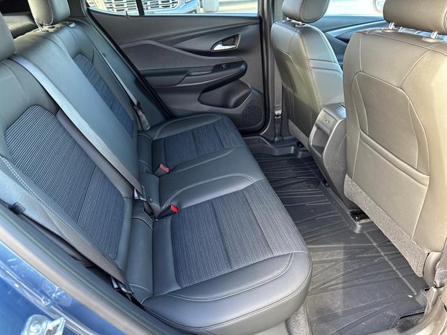 new 2025 Buick Envista car, priced at $25,335