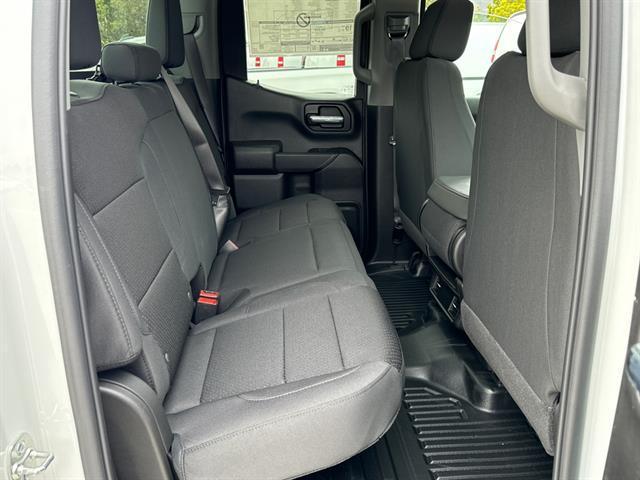 new 2025 GMC Sierra 1500 car, priced at $44,129