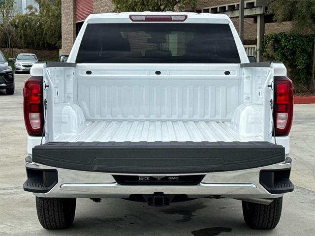 new 2025 GMC Sierra 1500 car, priced at $44,129