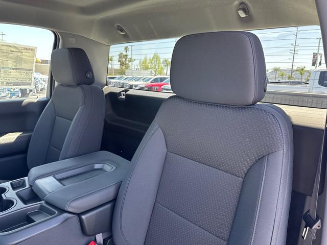 new 2025 GMC Sierra 1500 car, priced at $39,790