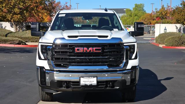 new 2025 GMC Sierra 2500 car, priced at $62,015