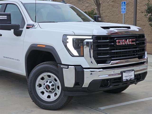 new 2025 GMC Sierra 3500 car, priced at $65,805