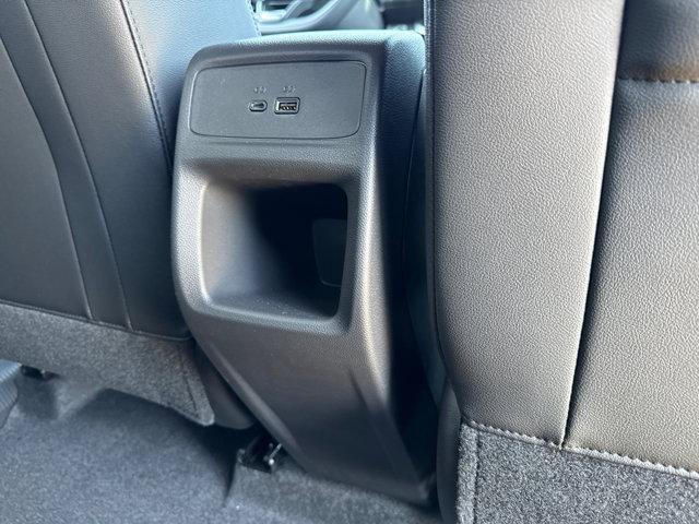 new 2025 Buick Envista car, priced at $24,287