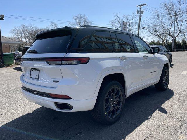 new 2025 Jeep Grand Cherokee car, priced at $67,765