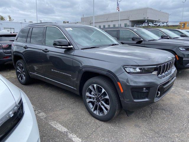 new 2025 Jeep Grand Cherokee car, priced at $52,993