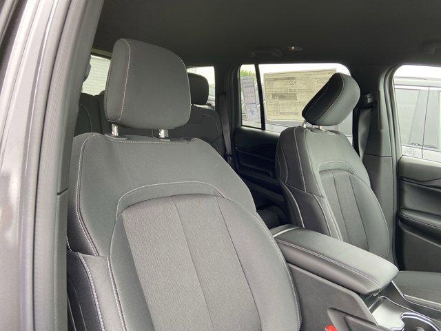 new 2025 Jeep Grand Cherokee car, priced at $39,398