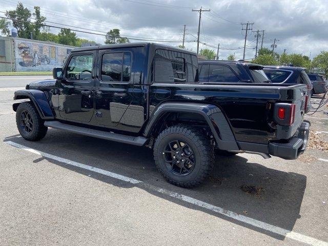 new 2025 Jeep Gladiator car, priced at $45,627