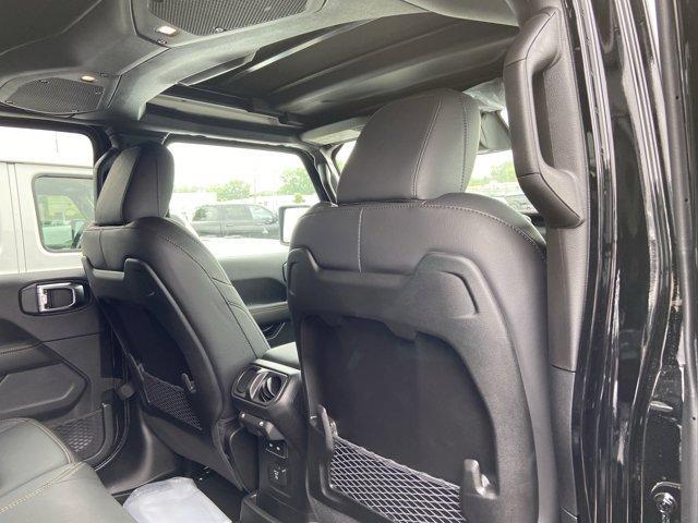 new 2025 Jeep Wrangler car, priced at $50,540