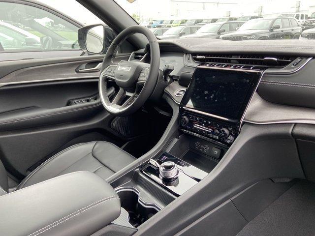 new 2025 Jeep Grand Cherokee L car, priced at $49,356