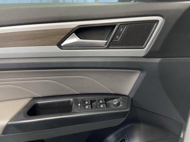 used 2021 Volkswagen Atlas car, priced at $26,999