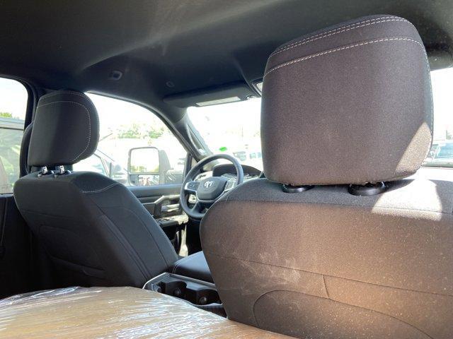 new 2025 Ram 2500 car, priced at $79,116