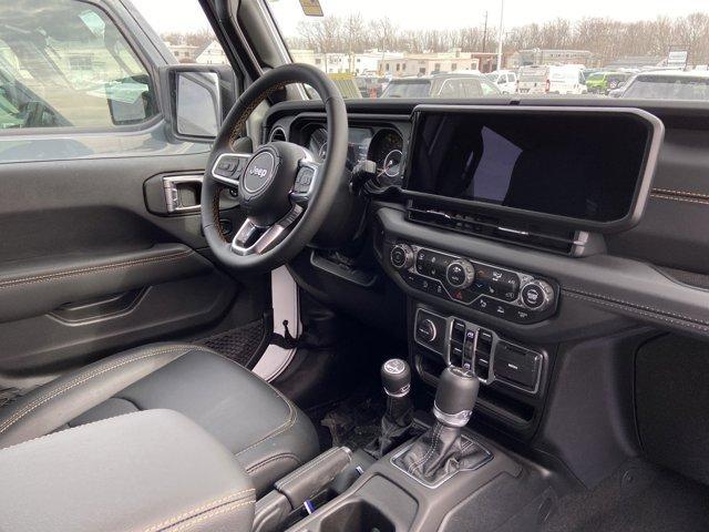 new 2025 Jeep Wrangler car, priced at $59,171
