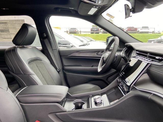 new 2025 Jeep Grand Cherokee L car, priced at $43,351