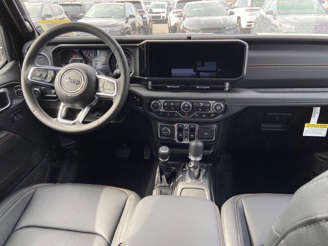 new 2025 Jeep Wrangler car, priced at $61,035