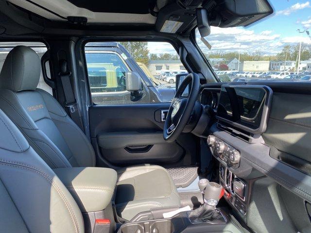 new 2025 Jeep Gladiator car, priced at $56,016
