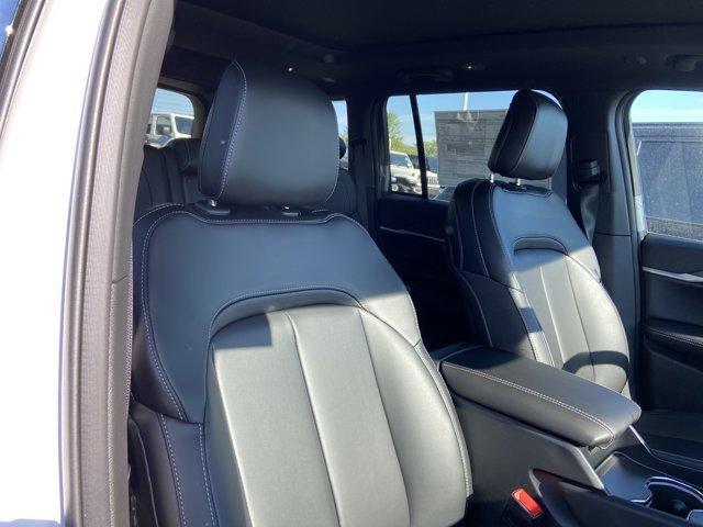 new 2025 Jeep Grand Cherokee car, priced at $43,434