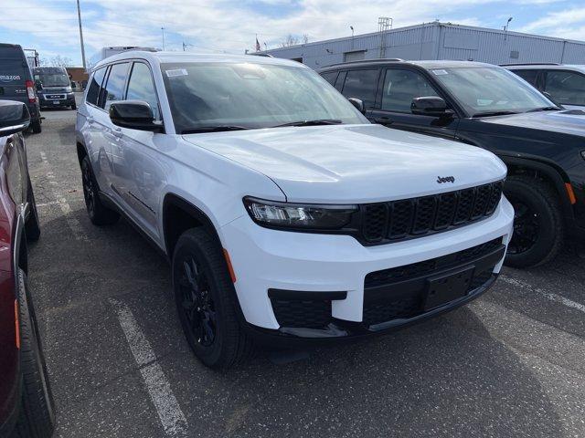 new 2025 Jeep Grand Cherokee L car, priced at $44,672