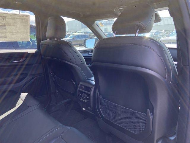 new 2025 Jeep Grand Cherokee car, priced at $43,012
