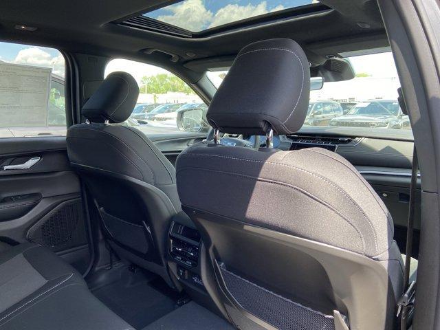 new 2025 Jeep Grand Cherokee car, priced at $41,259