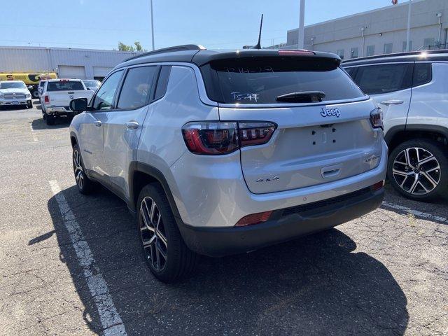 new 2025 Jeep Compass car, priced at $33,175