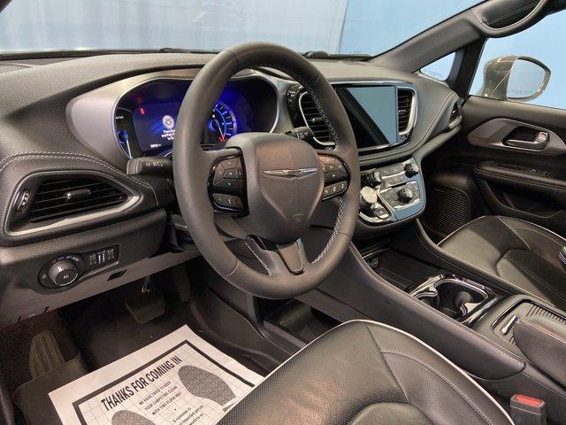 used 2022 Chrysler Pacifica Hybrid car, priced at $32,499
