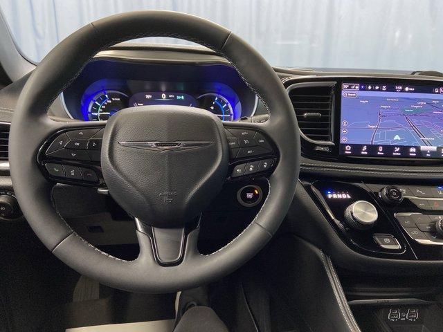 used 2022 Chrysler Pacifica Hybrid car, priced at $32,499