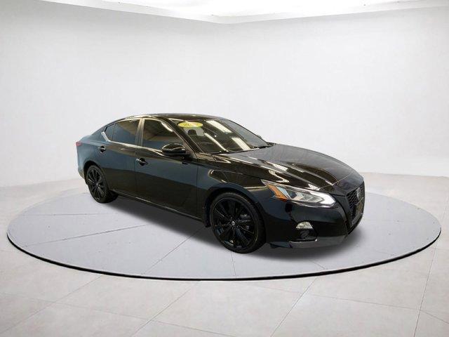 used 2022 Nissan Altima car, priced at $17,999