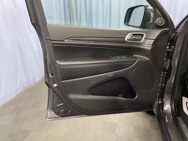 used 2021 Jeep Grand Cherokee car, priced at $19,899