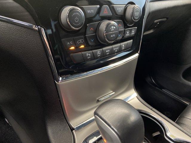 used 2021 Jeep Grand Cherokee car, priced at $19,899