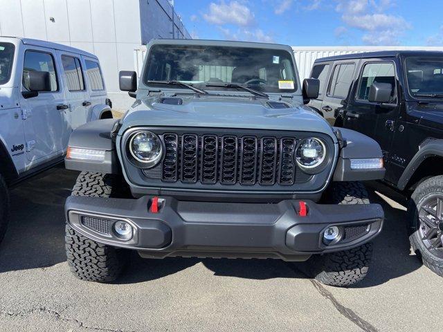 new 2025 Jeep Wrangler car, priced at $63,647