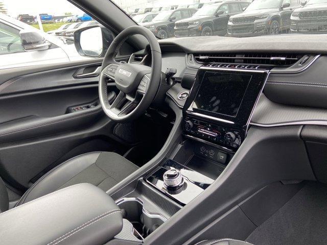 new 2025 Jeep Grand Cherokee L car, priced at $43,855