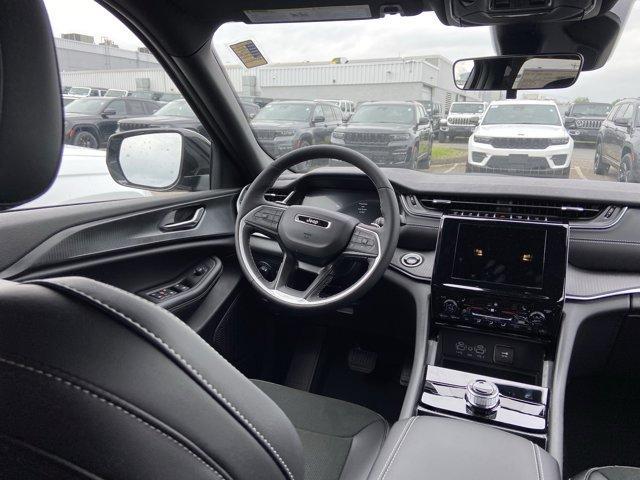 new 2025 Jeep Grand Cherokee L car, priced at $43,855