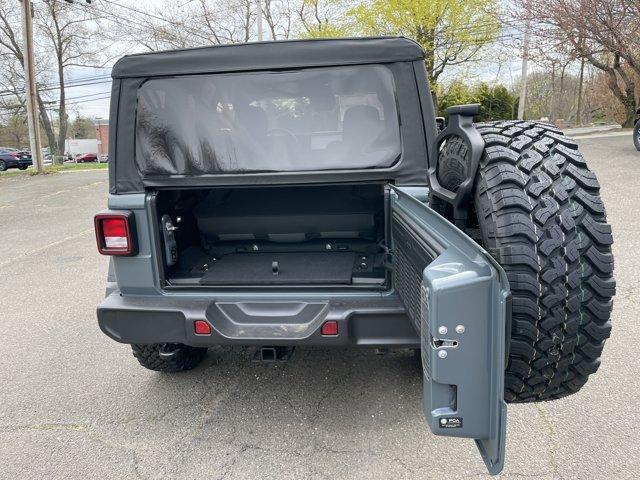 new 2025 Jeep Wrangler car, priced at $42,185