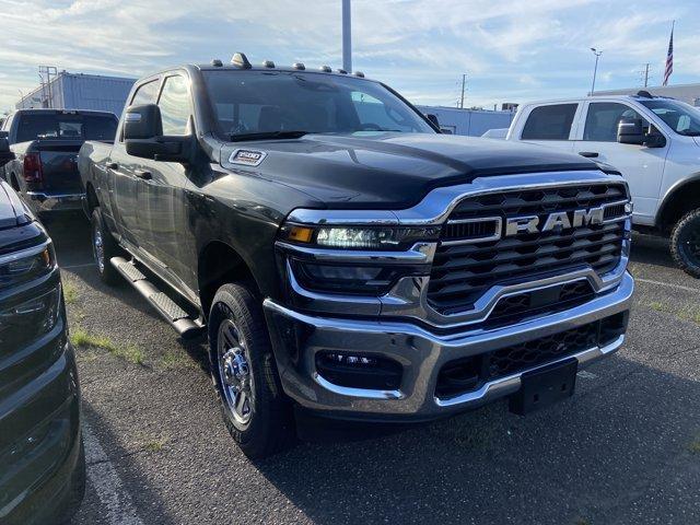 new 2025 Ram 3500 car, priced at $58,682