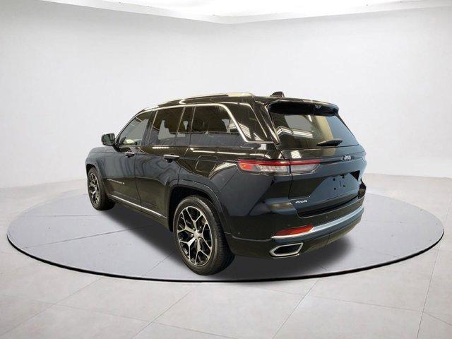 used 2022 Jeep Grand Cherokee car, priced at $34,999