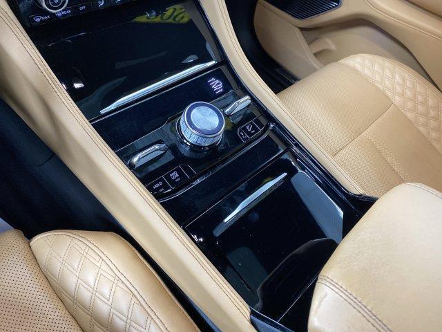used 2022 Jeep Grand Cherokee car, priced at $34,999
