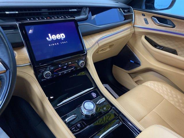 used 2022 Jeep Grand Cherokee car, priced at $34,999