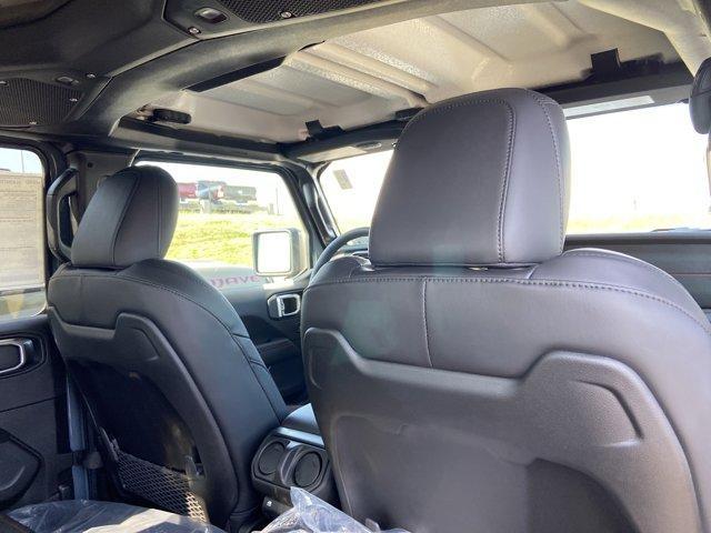 new 2025 Jeep Gladiator car, priced at $54,054