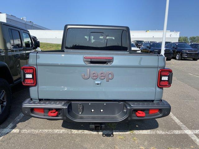 new 2025 Jeep Gladiator car, priced at $54,054