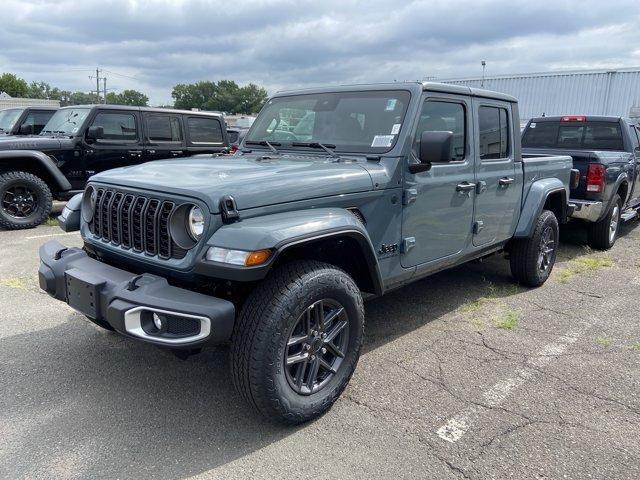 new 2025 Jeep Gladiator car, priced at $44,929
