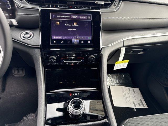 new 2025 Jeep Grand Cherokee car, priced at $46,730