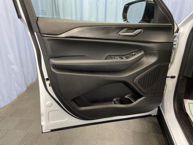 used 2024 Jeep Grand Cherokee L car, priced at $37,499