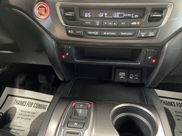 used 2022 Honda Pilot car, priced at $34,299