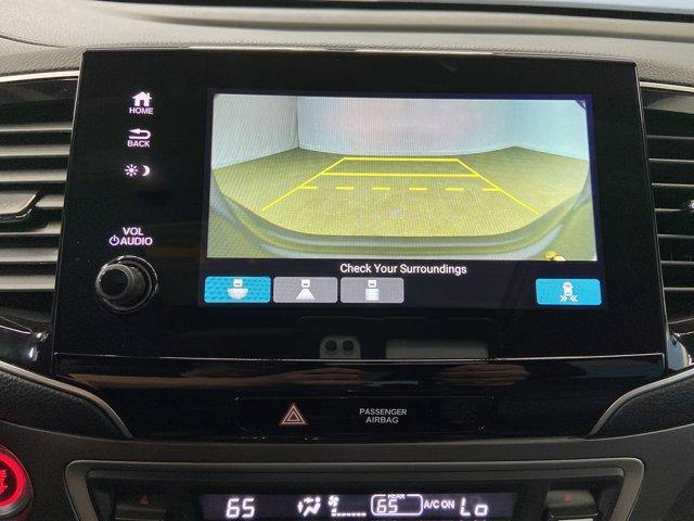 used 2022 Honda Pilot car, priced at $34,299